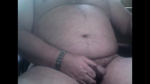 Snapshot of garybastich chatting on 12/22/25, 02:14 Gb online show from 12/22/25, 02:14