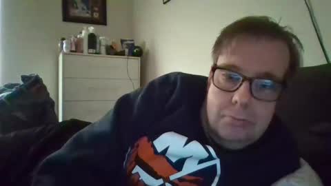 Snapshot of garyg930 chatting on 12/05/24, 08:44 Gary online show from 12/05/24, 08:44