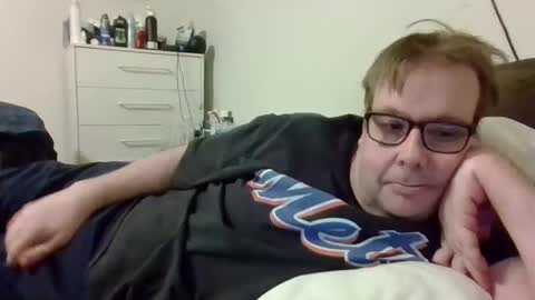 Snapshot of garyg930 chatting on 01/10/26, 04:47 Gary online show from 01/10/26, 04:47