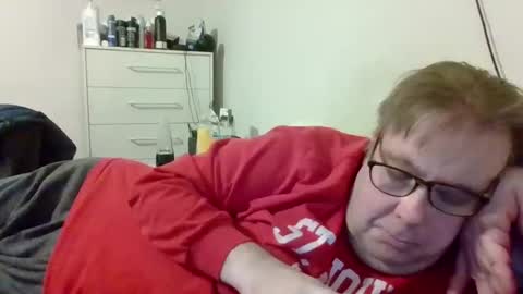 Snapshot of garyg930 chatting on 02/04/26, 02:06 Gary online show from 02/04/26, 02:06