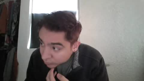 garypinepineapple online show from 06/15/26, 05:26