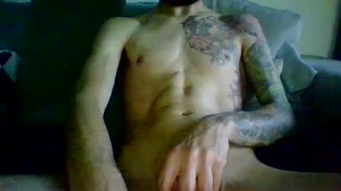 Snapshot of garyreal1990 chatting on 04/08/26, 05:46 garyreal1990 online show from 04/08/26, 05:46