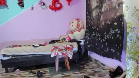 Diana online show from 10/29/25, 11:23