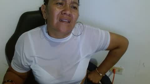 katia online show from 02/05/25, 02:19