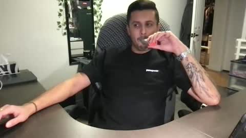  Aladdin online show from 11/15/25, 12:08