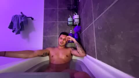  Aladdin online show from 11/23/25, 05:07