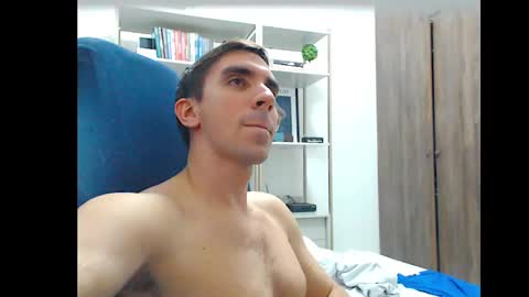 gatosarado23 online show from 09/13/25, 04:56