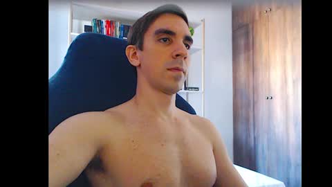 gatosarado23 online show from 10/01/25, 06:58