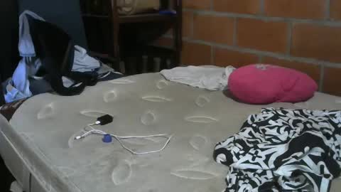 Snapshot of gattitosexy_95 chatting on 02/04/25, 08:59 gattitosexy_95 online show from 02/04/25, 08:59