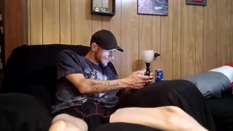 Snapshot of gatz21590 chatting on 10/08/25, 01:25 gatz21590 online show from 10/08/25, 01:25