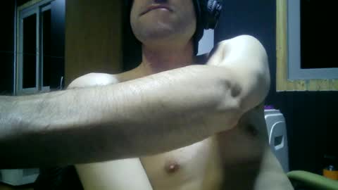 gauchors21 online show from 06/13/26, 03:04