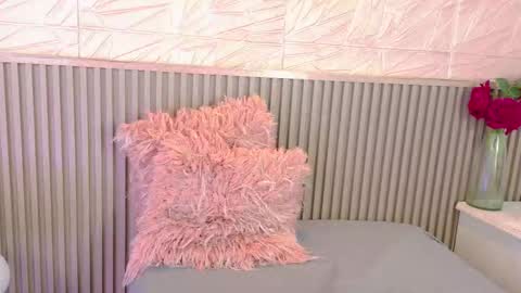 gaviluc_ online show from 12/03/25, 10:46