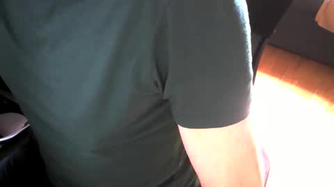 Snapshot of gay_slave_on_cam chatting on 05/10/26, 08:19 gay slave on cam online show from 05/10/26, 08:19