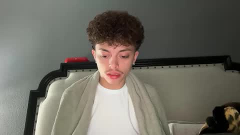 Snapshot of gayboyhtx chatting on 02/13/26, 02:18 Jose online show from 02/13/26, 02:18