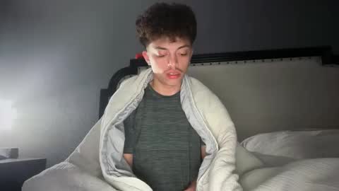 Snapshot of gayboyhtx chatting on 02/27/26, 02:11 Jose online show from 02/27/26, 02:11