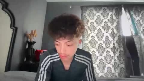 Snapshot of gayboyhtx chatting on 03/01/26, 02:08 Jose online show from 03/01/26, 02:08