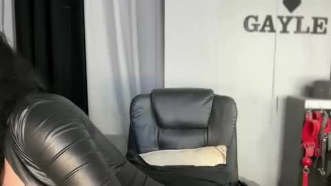 Snapshot of gaylecious chatting on 02/01/26, 02:59 gayle online show from 02/01/26, 02:59