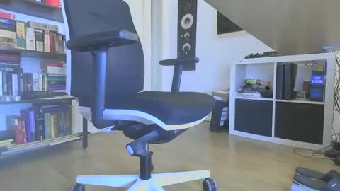 gaymer_play online show from 02/18/25, 04:26