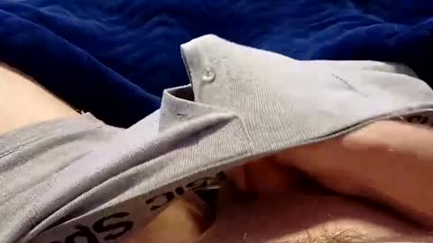 Snapshot of gazzzaa chatting on 02/13/25, 10:54 gaz online show from 02/13/25, 10:54