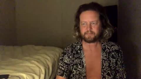 Snapshot of gcsurfer81 chatting on 10/01/25, 08:42 gcsurfer81 online show from 10/01/25, 08:42