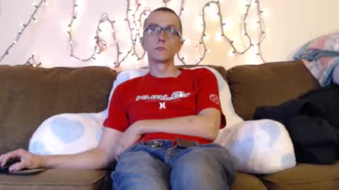 Snapshot of gdanch chatting on 11/27/25, 05:42 G online show from 11/27/25, 05:42