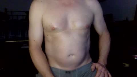 Snapshot of geetarluvver chatting on 01/08/26, 01:08 geetarluvver online show from 01/08/26, 01:08