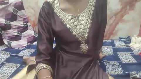 Snapshot of gejalaskshmi chatting on 05/25/26, 06:03 gejalaskshmi online show from 05/25/26, 06:03