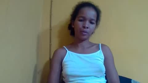 Snapshot of gelmene chatting on 04/18/26, 07:29 gelmene online show from 04/18/26, 07:29