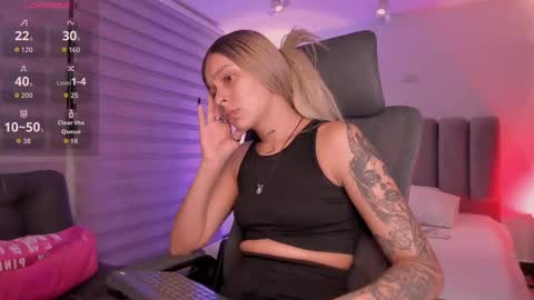 Gemma online show from 11/16/25, 04:18