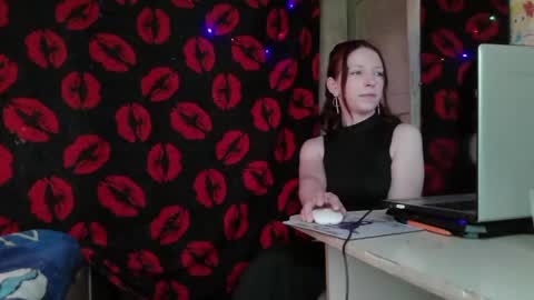 Snapshot of gemma_exotic chatting on 05/08/26, 10:31 gemma_exotic online show from 05/08/26, 10:31