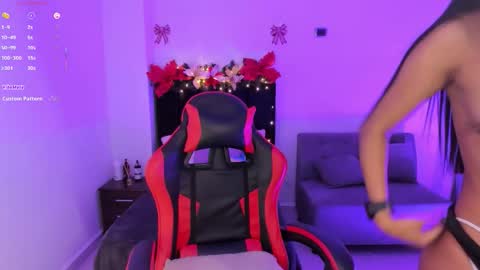 Snapshot of gemma_rose_ chatting on 11/14/25, 08:51 online show from 11/14/25, 08:51