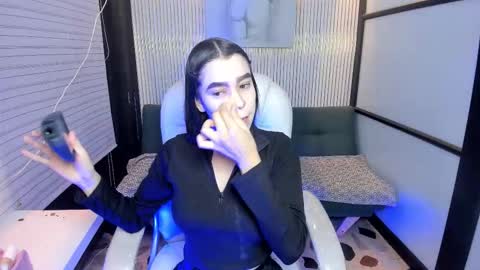 Snapshot of gemmabrown_ chatting on 02/09/26, 12:53 gemmabrown_ online show from 02/09/26, 12:53