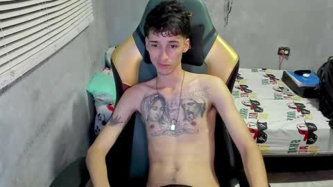 Snapshot of gendo_05 chatting on 12/17/25, 12:27 GENDO online show from 12/17/25, 12:27