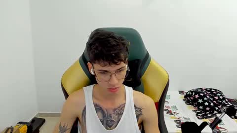 Snapshot of gendo_05 chatting on 02/08/26, 01:25 GENDO online show from 02/08/26, 01:25