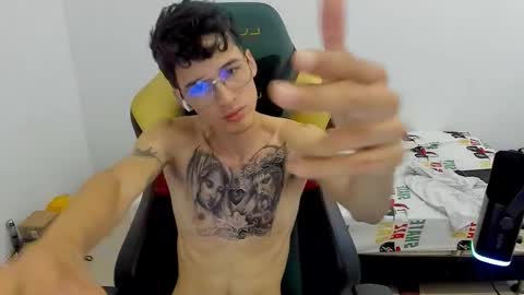 Snapshot of gendo_05 chatting on 02/12/26, 02:56 GENDO online show from 02/12/26, 02:56