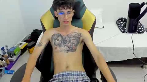 Snapshot of gendo_05 chatting on 02/16/26, 05:25 GENDO online show from 02/16/26, 05:25