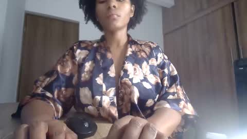 Snapshot of genesis95_ chatting on 03/23/26, 12:20 genesis95_ online show from 03/23/26, 12:20