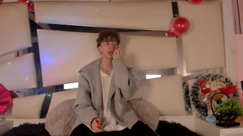 Snapshot of genesis_js chatting on 12/23/25, 03:48 genesis_js online show from 12/23/25, 03:48