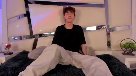 Snapshot of genesis_js chatting on 01/09/26, 04:37 genesis_js online show from 01/09/26, 04:37