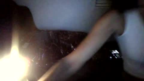 Snapshot of genevieve___ chatting on 10/15/25, 03:17 genevieve___ online show from 10/15/25, 03:17