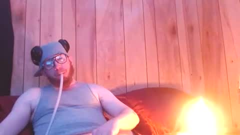 Snapshot of genitalwars chatting on 03/03/26, 05:46 genitalwars online show from 03/03/26, 05:46