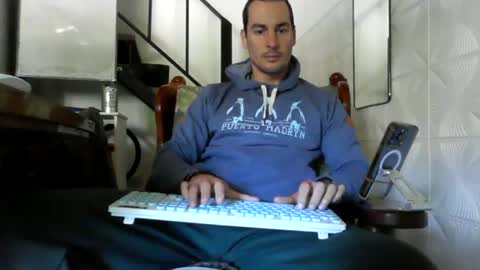 Snapshot of genraro69 chatting on 06/27/26, 03:50 Genaro online show from 06/27/26, 03:50