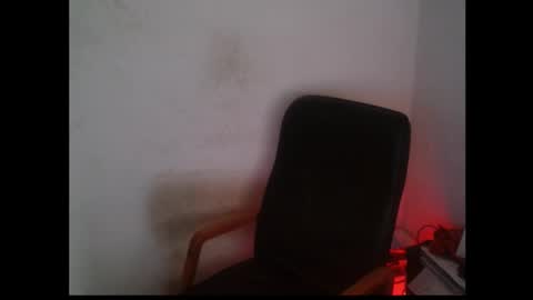 Snapshot of genryuusai88 chatting on 03/24/26, 05:56 Toni online show from 03/24/26, 05:56