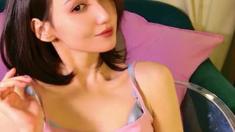 Snapshot of gentlemusee chatting on 04/01/26, 07:20 gentlemusee online show from 04/01/26, 07:20