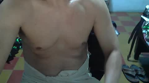 Snapshot of genuino2019 chatting on 11/16/25, 05:13 Genuino online show from 11/16/25, 05:13