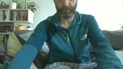 Geon online show from 06/17/26, 08:32