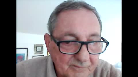 Snapshot of georg1412 chatting on 04/27/26, 12:47 georg1412 online show from 04/27/26, 12:47