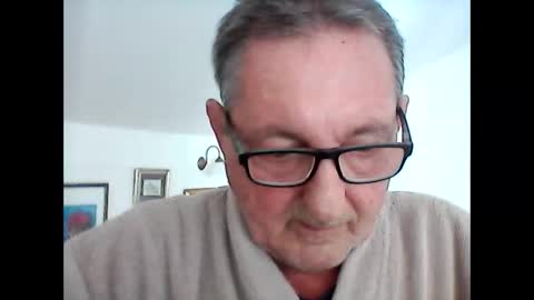 Snapshot of georg1412 chatting on 04/30/26, 08:53 georg1412 online show from 04/30/26, 08:53