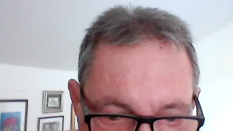 Snapshot of georg1412 chatting on 07/29/26, 01:53 georg1412 online show from 07/29/26, 01:53