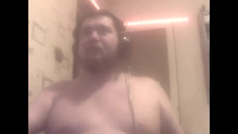 Snapshot of george84xxx chatting on 01/26/25, 09:51 GeOOXXX online show from 01/26/25, 09:51